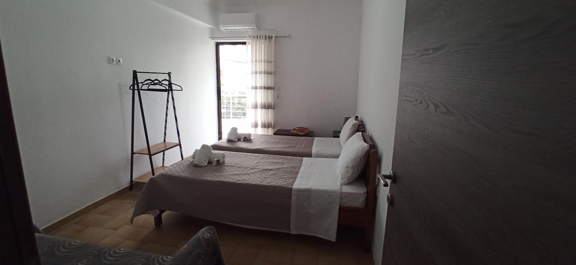Modern Central Αpt 500M From The Beach. Chania  Екстер'єр фото